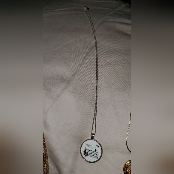 Source Unknown Jewelry - 🎼Musical sheet music silver white black circle pendant necklace with birdies🐦